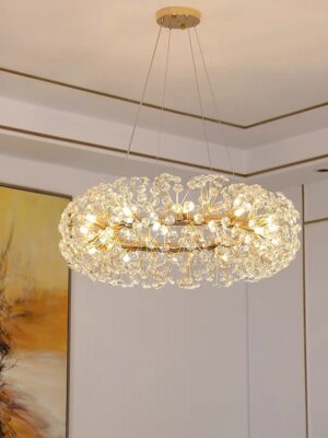 "فخامة تضيء تفاصيل بيتك"