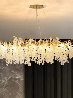 ثريا كريستال ملكية مستطيلة – تصميم فاخر بفروع ذهبية