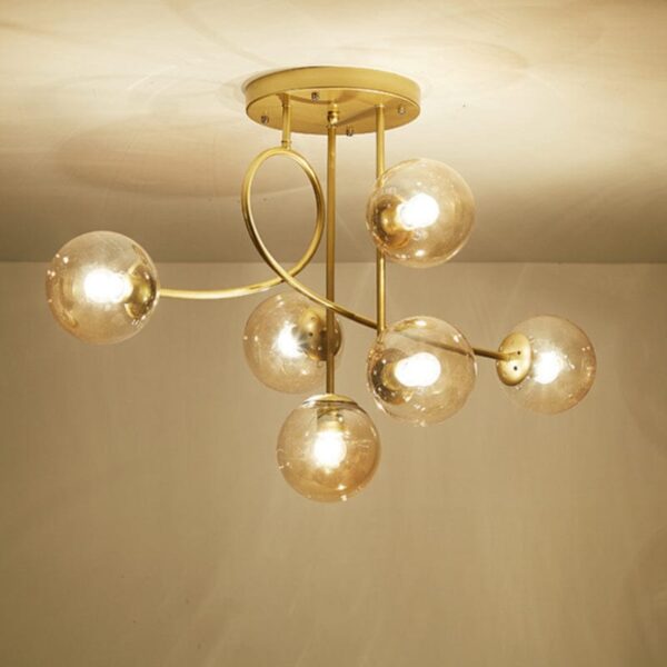 بلّورات زجاج شفافة لإضاءة واضحة وفاخرة هيكل ذهبي مقاوم للخدش بلمعة أنيقة تُبرز جمال المكان ولمسات الديكور إمكانية إضافة لمبات LED 3 ألوان تتغيّر بزر الحائط 🎯 Caption (مناسب للسوشيال والصور داخل المتجر) ✨ لمعان الشفاف مع فخامة الذهبي! إضاءة واضحة تُظهر تفاصيل الديكور بأناقة فائقة مع تصميم مودرن فاخر 💛 متوفر مع خيار إضافة لمبات LED ثلاثية الإضاءة 🔥 🚀 جاهز أكتب كمان: 🔸 وصف تسويقي قصير لكل الألوان داخل صفحة واحدة 🔸 مقاسات مثالية للغرفة المناسبة للثريا لو تحب اكتب: عايز المقاسات 💡📏🔥